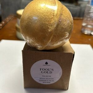 Jewelscent fool’s gold earring‎ bath bomb